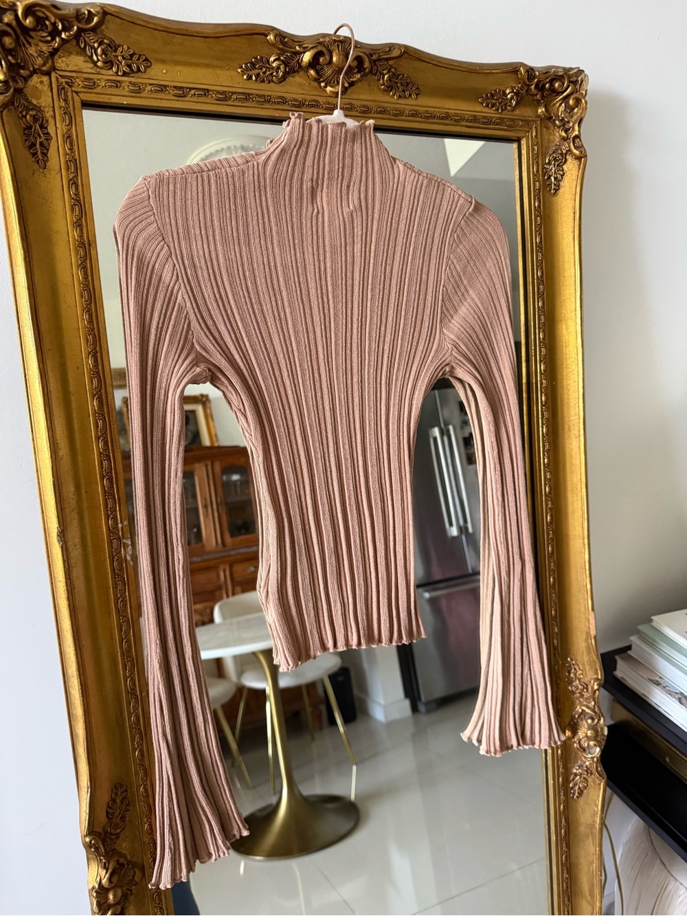 H&M Ribbed Top - Picture 4 of 4